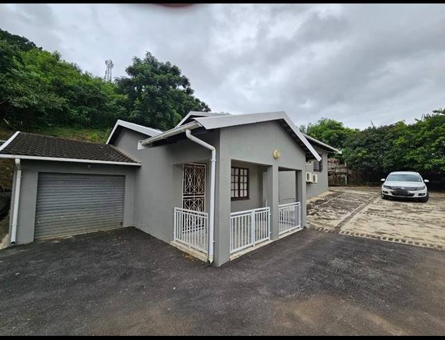 4 BEDROOM HOUSE FOR SALE IN AVOCA